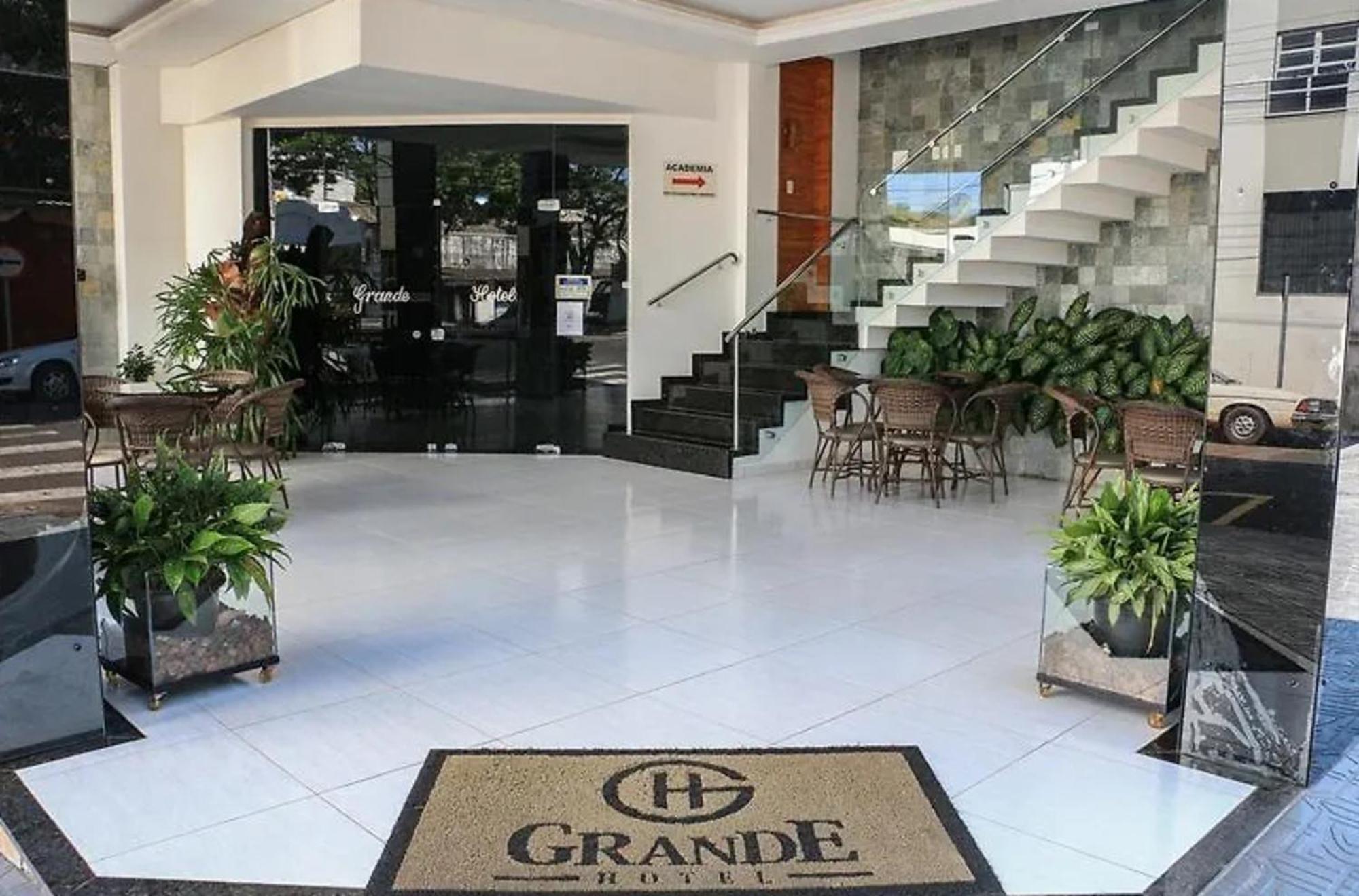 Grande Hotel Paranavaí Exterior foto